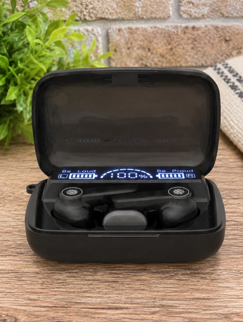Title: M19 TWS Wireless Bluetooth Earbuds w/ LED Display Charging Case